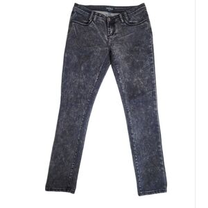 Forever 21 Low Rise Acid Wash Jeans Size 28